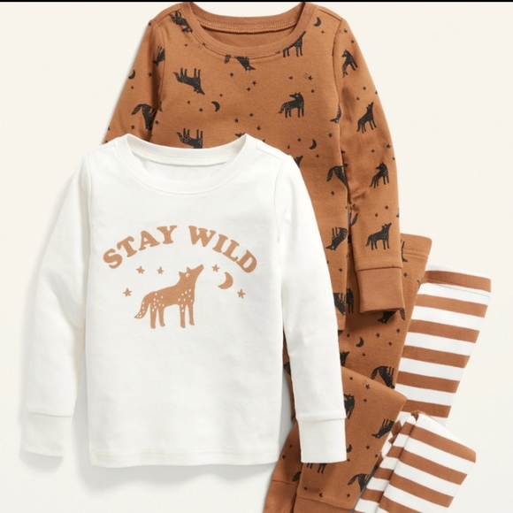 Old Navy Other - NWT Old Navy Pajama Set 4 pieces Winter Long Sleeve Pants Wolf Stay Wild